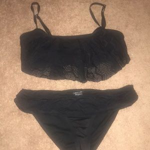 Top and bottom bikini